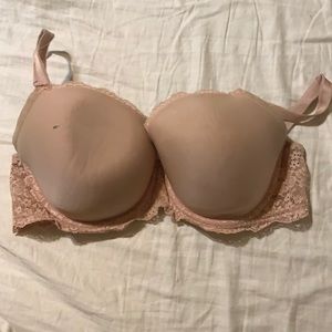 Victoria’s Secret Dream angels lined Demi bra